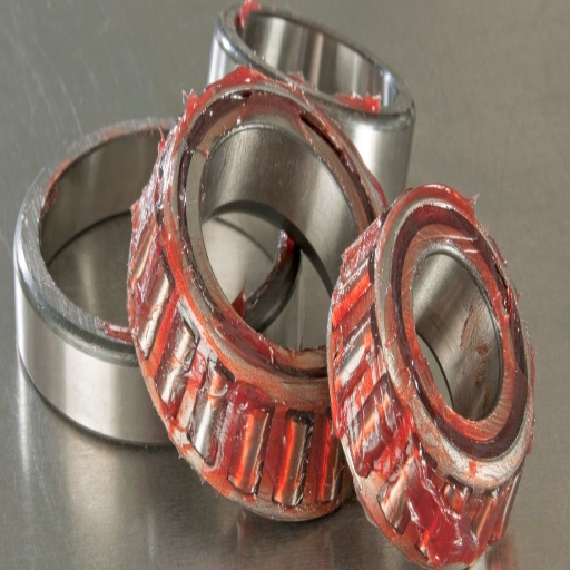 Which Grease Provides Excellent Lubrication Under Moderate Loads and Also at High Temperatures?